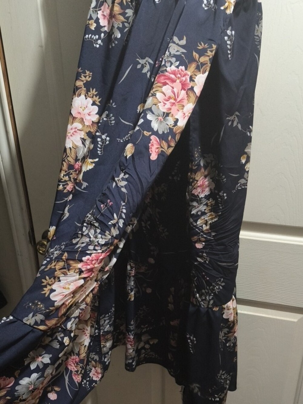 SHEIN Navy Floral Midi Dress with Pink & Cream Accents - Picture 2 of 3